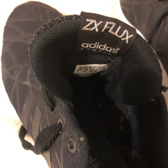 Adidas ZX Flux Black Sneaker - Picture 4 of 5